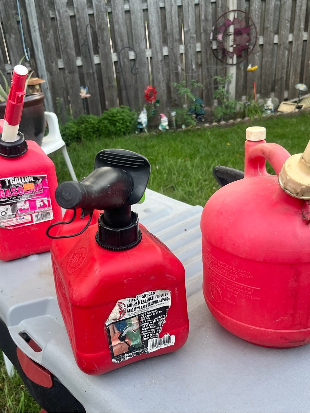 Three gas containers $10.00 or $5.00 each - Picture 3 of 3
